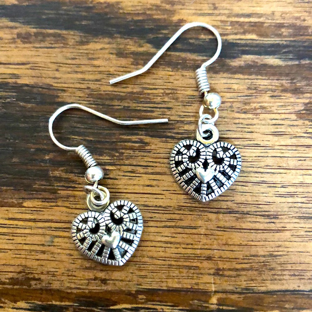 3/$15 • Silver Alloy Heart Dangle earring